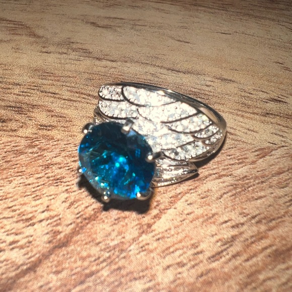 JTV Jewelry - NWOT JTV Raised Blue Stone Ring with Angel Wings
